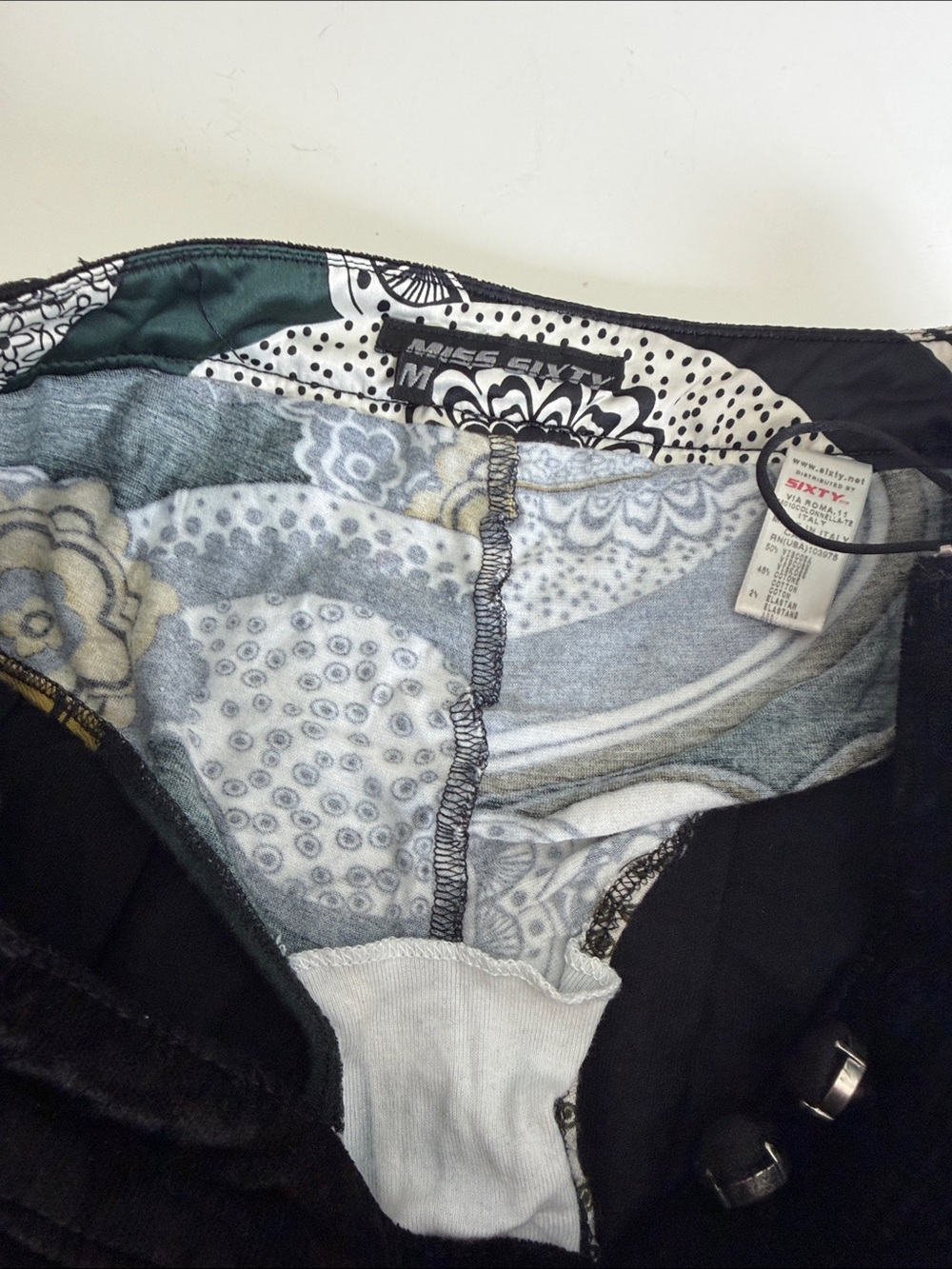 Miss Sixty Black Velvet Pleated Mini Skirt,size M,new,perfect, built in panties - Picture 9 of 9